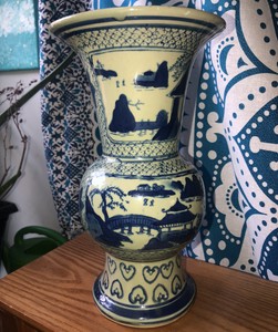 Antique Chinese Blue and White Vase Qianlong 18th Century