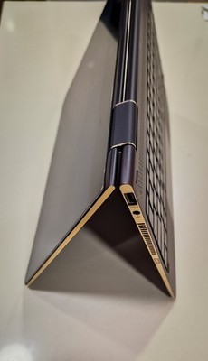 HP Spectre x360 13'' i7-16GB- 1T + New Battery