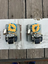 DIXIE NARCO 501T SODA VENDING MACHINE YELLOW & GREEN CAM DISC VEND MOTOR