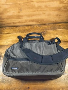 best thule travel backpack EnRoute 12L Backpack, Tablet Or Notebook Pocket, Easy Access Pocket : Sports & Outdoors it includes multiple compartments Color:UN Blue/Navy Lv Palm Springs Backpack gender_girl
