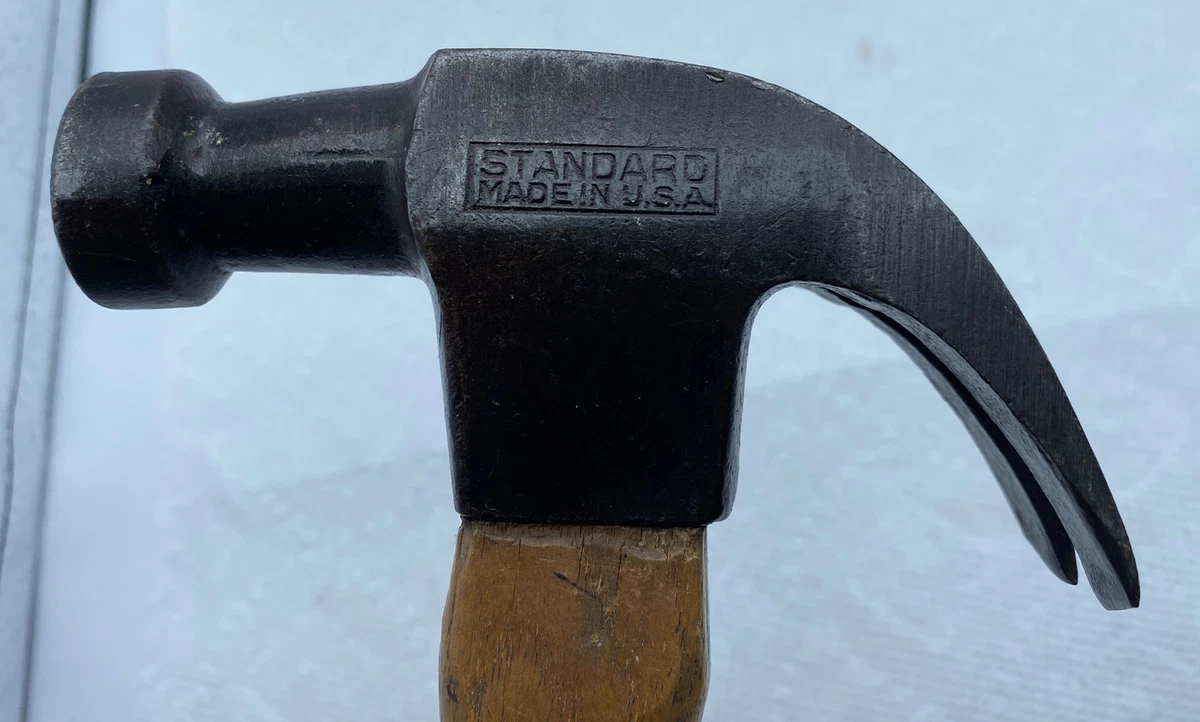 Vintage STANDARD CLAW HAMMER