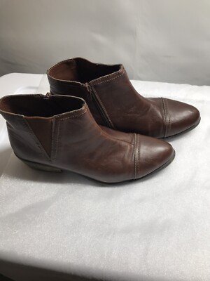 BROWN Faux Leather Chelsea-Style Block Heel Ankle Bootie