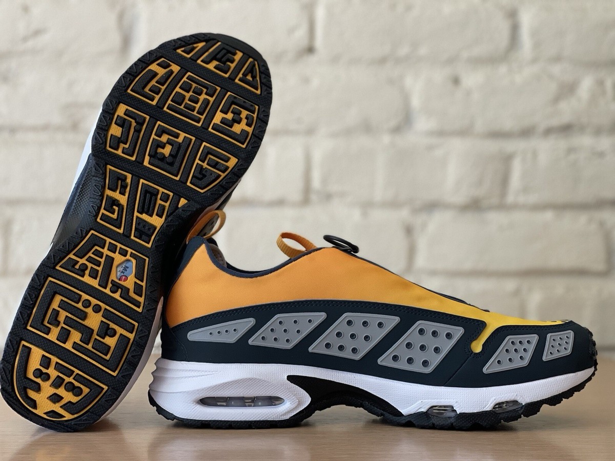 Nike Air Max Sunder SNDR Canyon Gold Deep Ocean HJ8080-700
