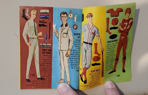 VINTAGE BARBIE Doll KEN MIDGE FASHION BOOKLET Yellow Leaflet 1962 - Picture 15 of 17