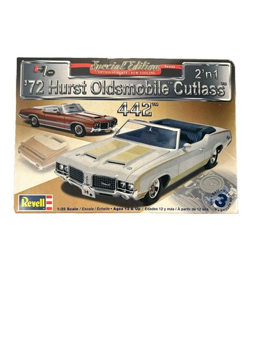 Revell 1/25 Special Edition 1972 Hurst Oldsmobile Cutlass 442 Model ...