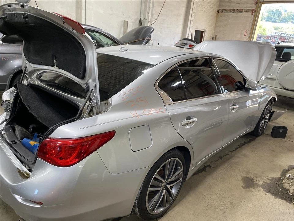 LIMPIAPARABRISAS TRANSMISIÓN INFINITI Q50 Q60 14 15 16 17 18 1416887 Foto 4 de 4