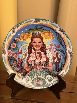 The Wizard of Oz ''Lullabye League'' Collectible Plate by Kimmerle Milnazik