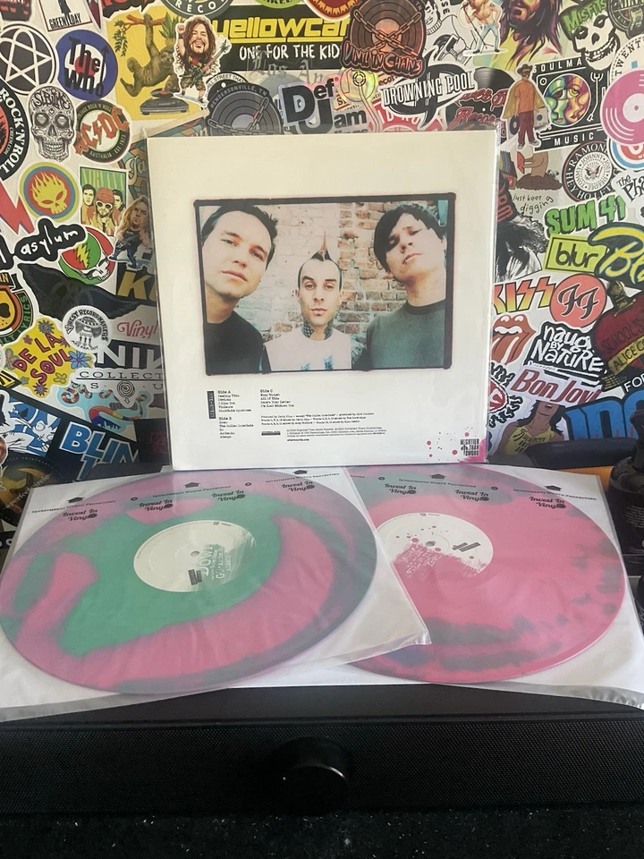 BLINK 182 Self Titled VG++ PINK/GREEN SWIRL VINYL/500 HOT TOPIC EXCLUSIVE  - Image 2 of 2