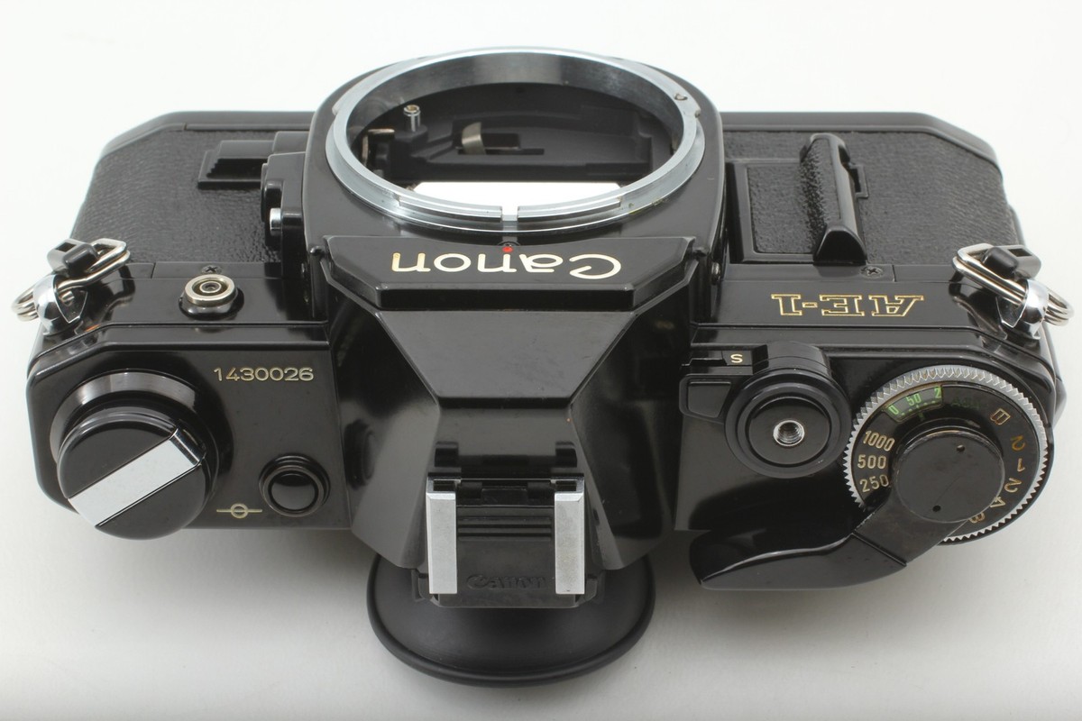 Canon AE-1 & FD 28mm F3.5　#9388 Canon AE-1 SLR Film Camera w/ Canon Lens FD 28mm F3.5 s.c.