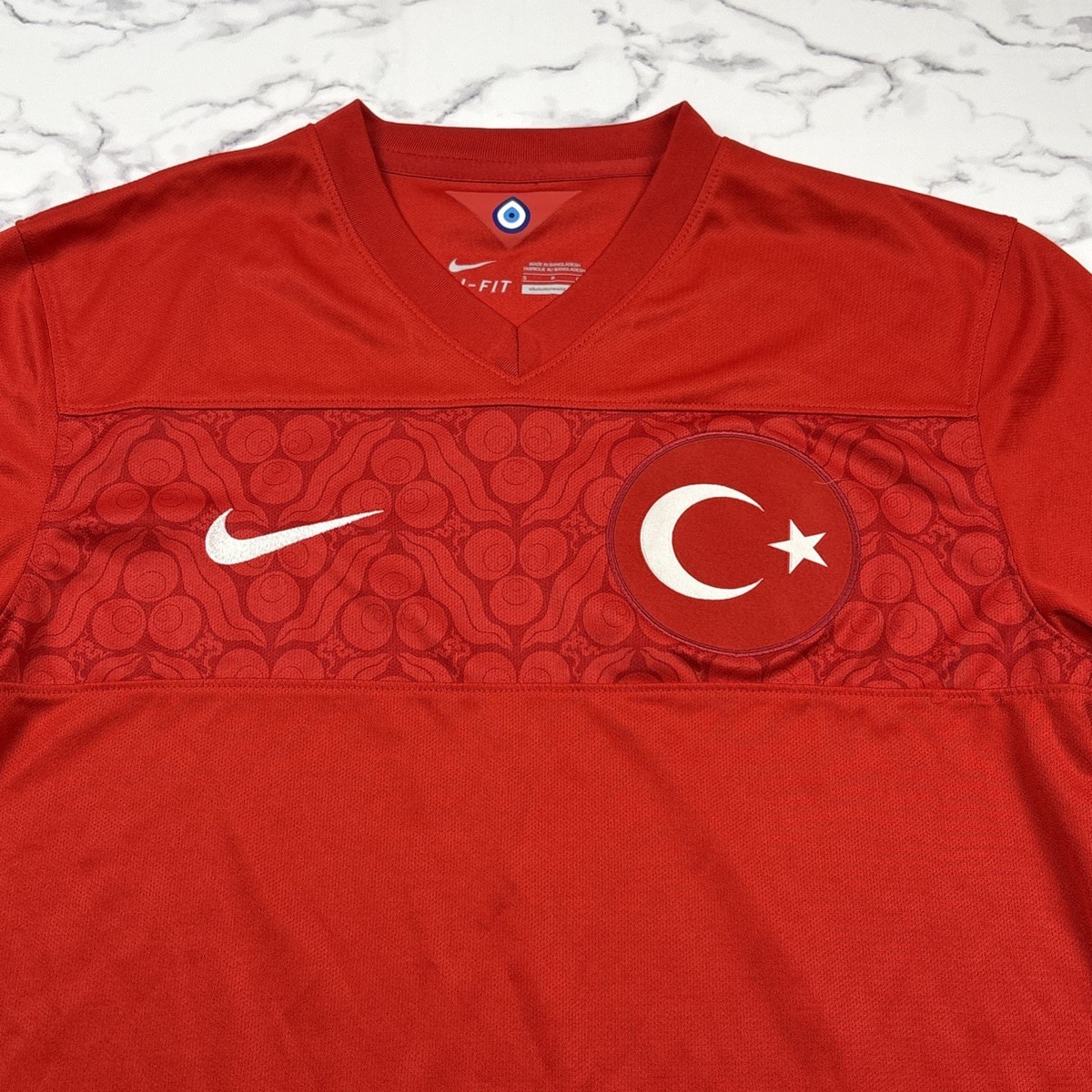 公式ユニフォーム 2026 トルコ代表 未開封品 Mサイズ トルコ代表ユニホーム　US NIKE ホーム マーキングなし（選手 半袖 ウェア