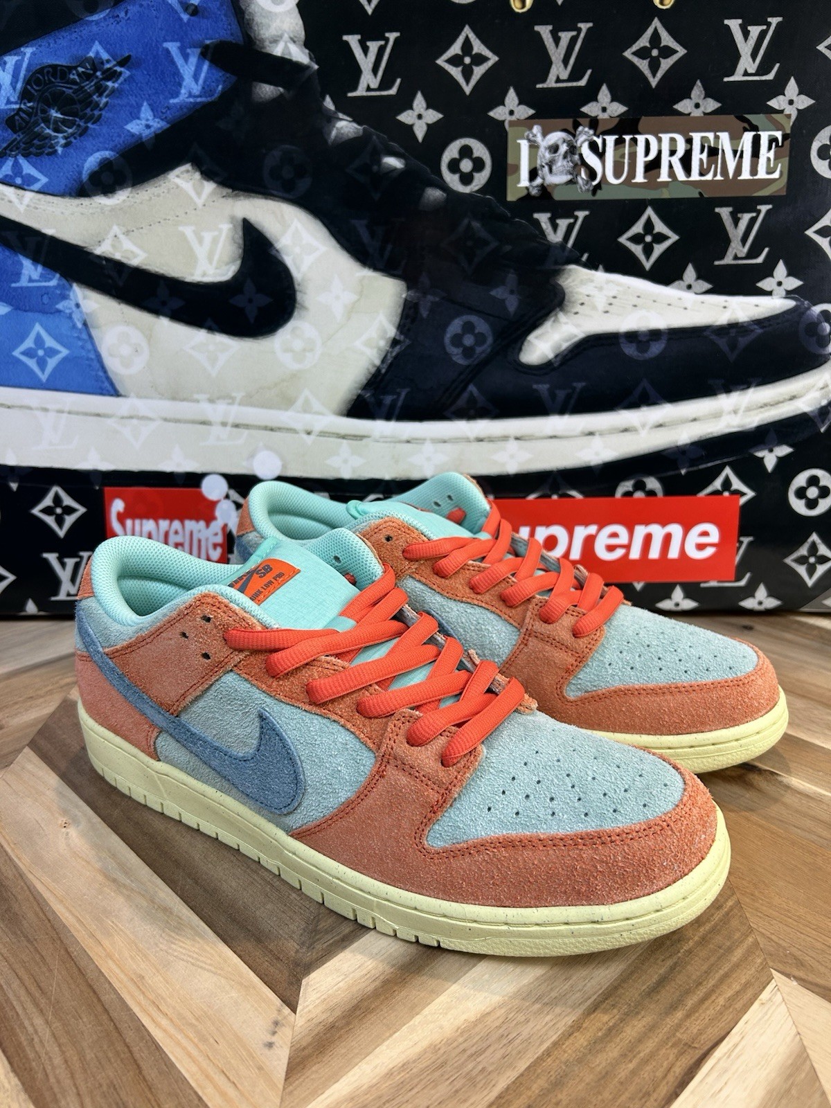 Nike SB Dunk Low Pro Premium Hairy Suede Orange Aqua Mens 11.5 USA DV5429 800 image 3