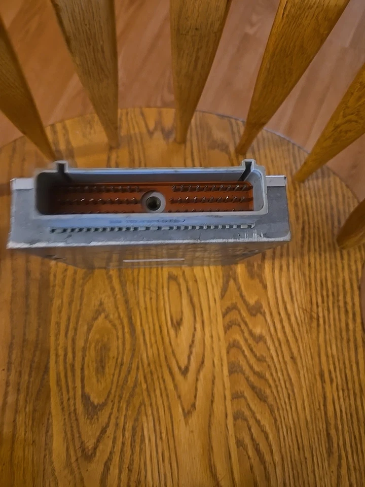 Módulo PCM Ford F1PF-11A650-GA Ford principios de los 90. Remanufacturado Foto 3 de 4