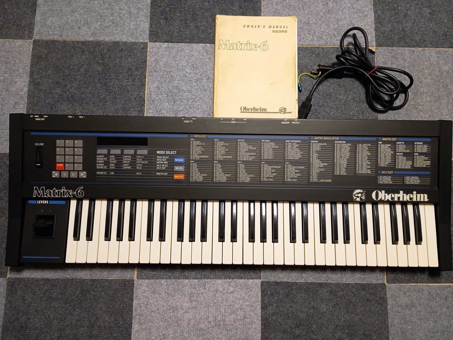Oberheim Matrix-12 vintage synth equipment - eBay listing photo 4