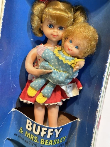 Vintage 1967 Barbie Buffy & Mrs Beasley Dolls 3577 Family Affair in OVP