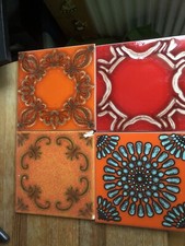 Vier Vintage Kacheln. Original 70er Jahre 