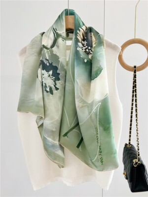 Mulberry Silk Wrap Shawl Bandanna Shawl Flowers Print Square Scarf 43'' Green