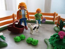 Playmobil set giardino personaggi bambina gatto fiori e piante senza scatola