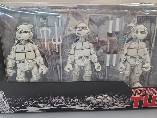 NECA Teenage Mutant Ninja Turtles SDCC 2008 4 pack-Rare NEVER OPENED - Picture 2 of 8