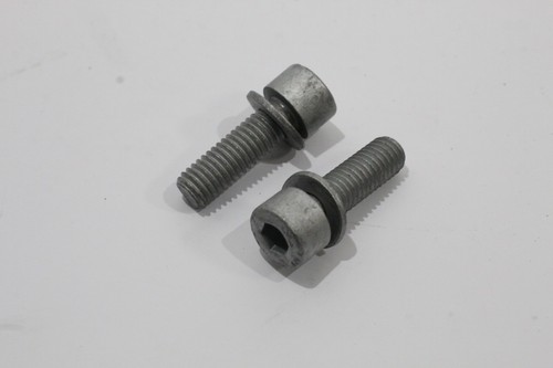 Audi A4 Cabriolet 8H B7 EGR Valve Securing Bolts x2 New Genuine M8x25 N90292903 - Picture 2 of 13