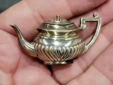 ENGLISH STERLING SILVER MINIATURE DOLLS HOUSE TEAPOT VERY ORNATE SHORT NECK