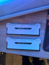 Corsair Vengeance RGB Pro 16GB 2 x 8GB DDR4 3200MHz - White - USED