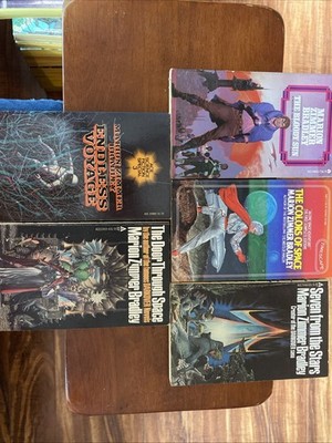 Marion Zimmer Bradley 5 Sci-Fi Paperback Book Lot