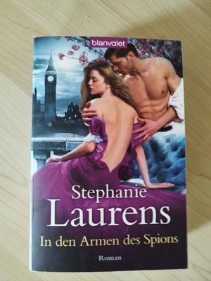In den Armen des Spions: Roman von Stephanie Laurens 