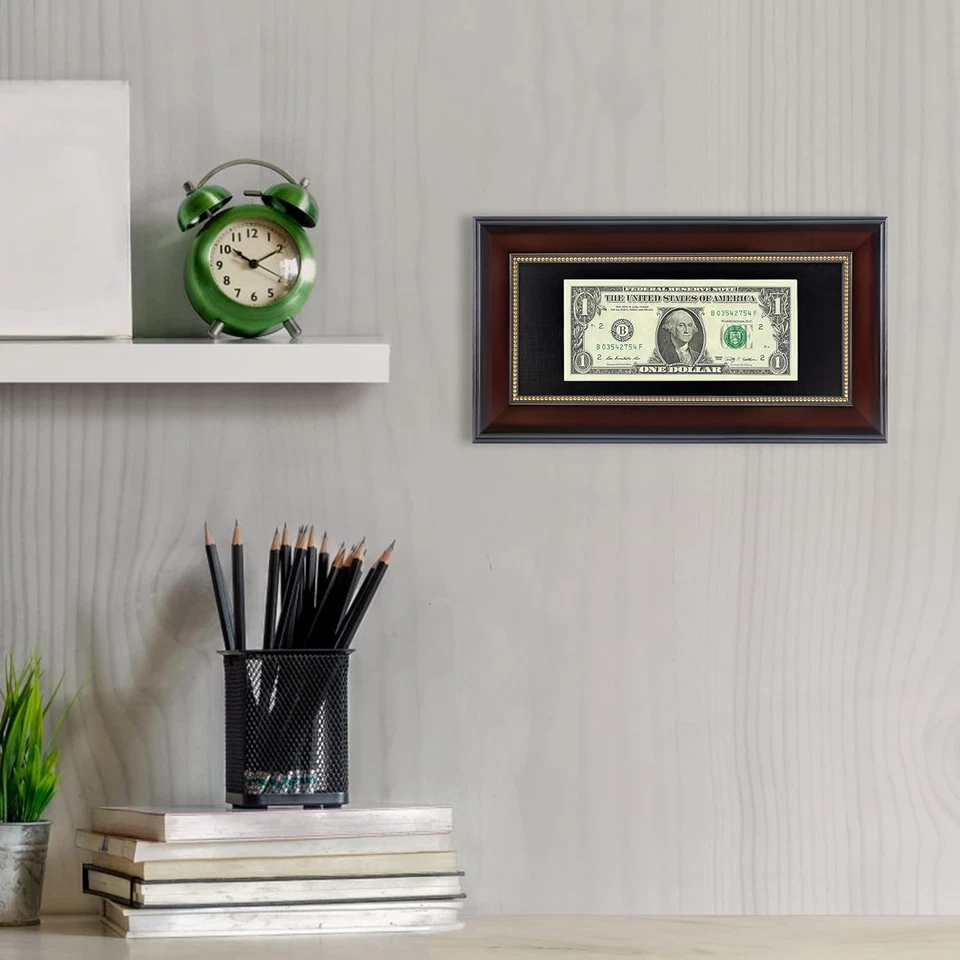 Marco de billete de dólar de caoba con tapete negro o pantalla 4X9 imagen sin tapete, Rea Foto 2 de 4