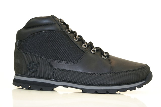 trekking shoes online