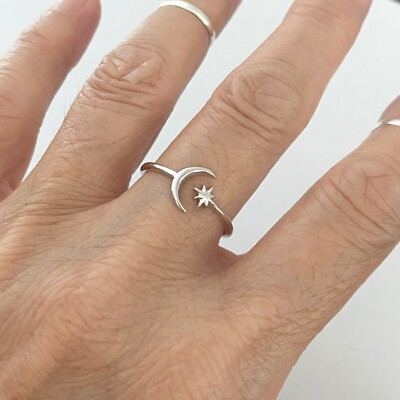 Dainty star ring deals