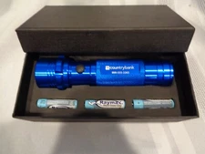 COUNTRY BANK  14 LED Duralight Flashlight Blue Color w/Batteries NEW Unused 
