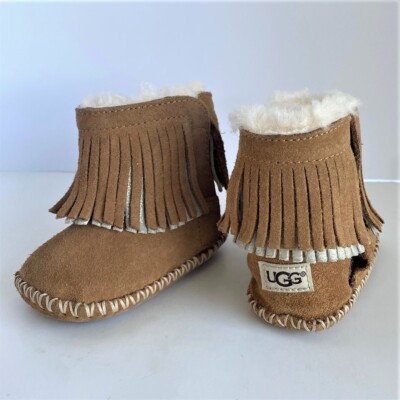 UGG Baby Branyon with Chestnut Fringe Underneath Size 2/3 (6 12