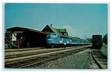 POSTCARD Conrail 4022 Erie Lackawanna 833 E8 Stroudsburg PA Railroad Train 