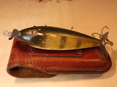 Rare Old CREEK CHUB Injured Minnow 4 WOOD FISHING LURE, GLASS EYES  Propellers 