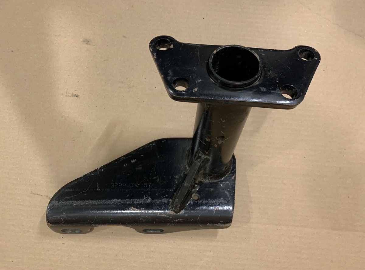 INTERNATIONAL 2512103C91 CAMSHAFT AIR BRAKE CHAMBER BRACKET 3299-Q  