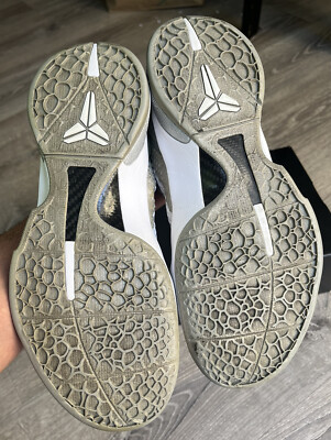 Size 8.5 - Nike Zoom Kobe 6 Metallic Silver for sale online Size 8.5 - Nike Zoom Kobe 6 Metallic Silver for sale online