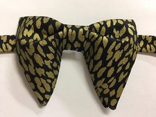NEW Handmade Vintage style Bow tie 70 s Black/Gold Wedding Pre-tied Adjustable