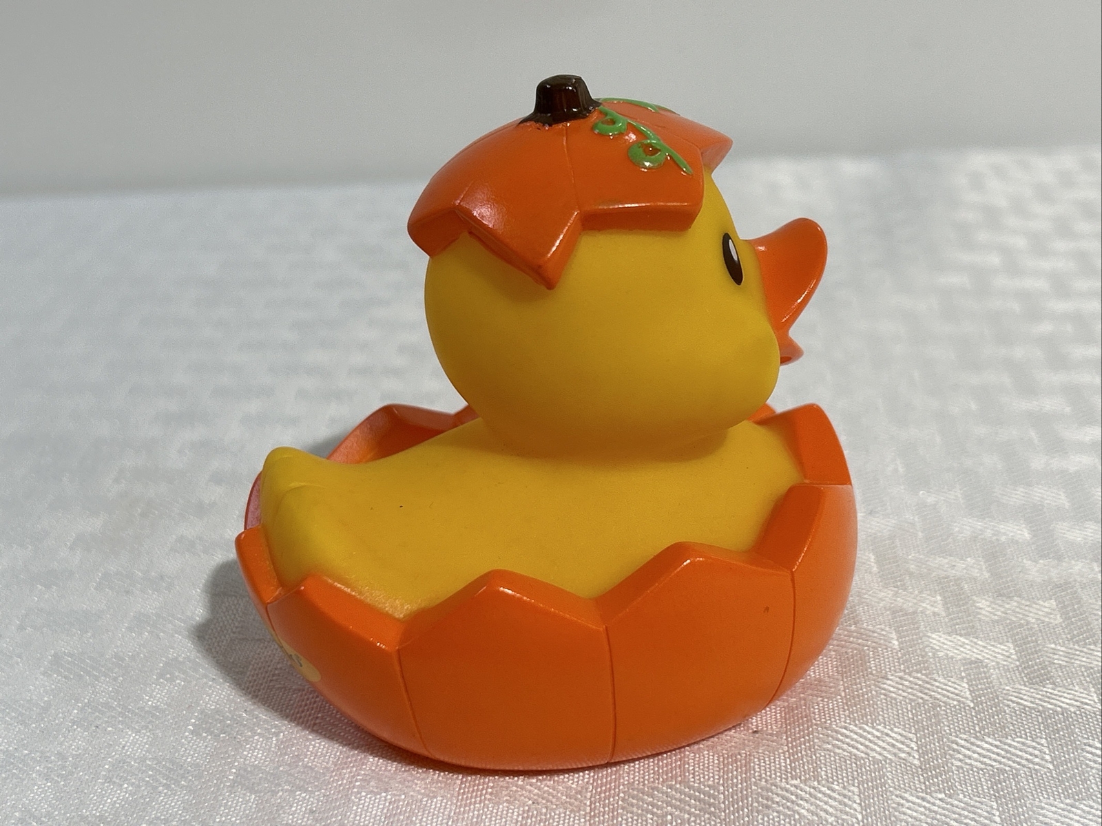 PUMPKIN Duck Infantino Fun Time Rubber Ducky Duckie Halloween RARE FREE