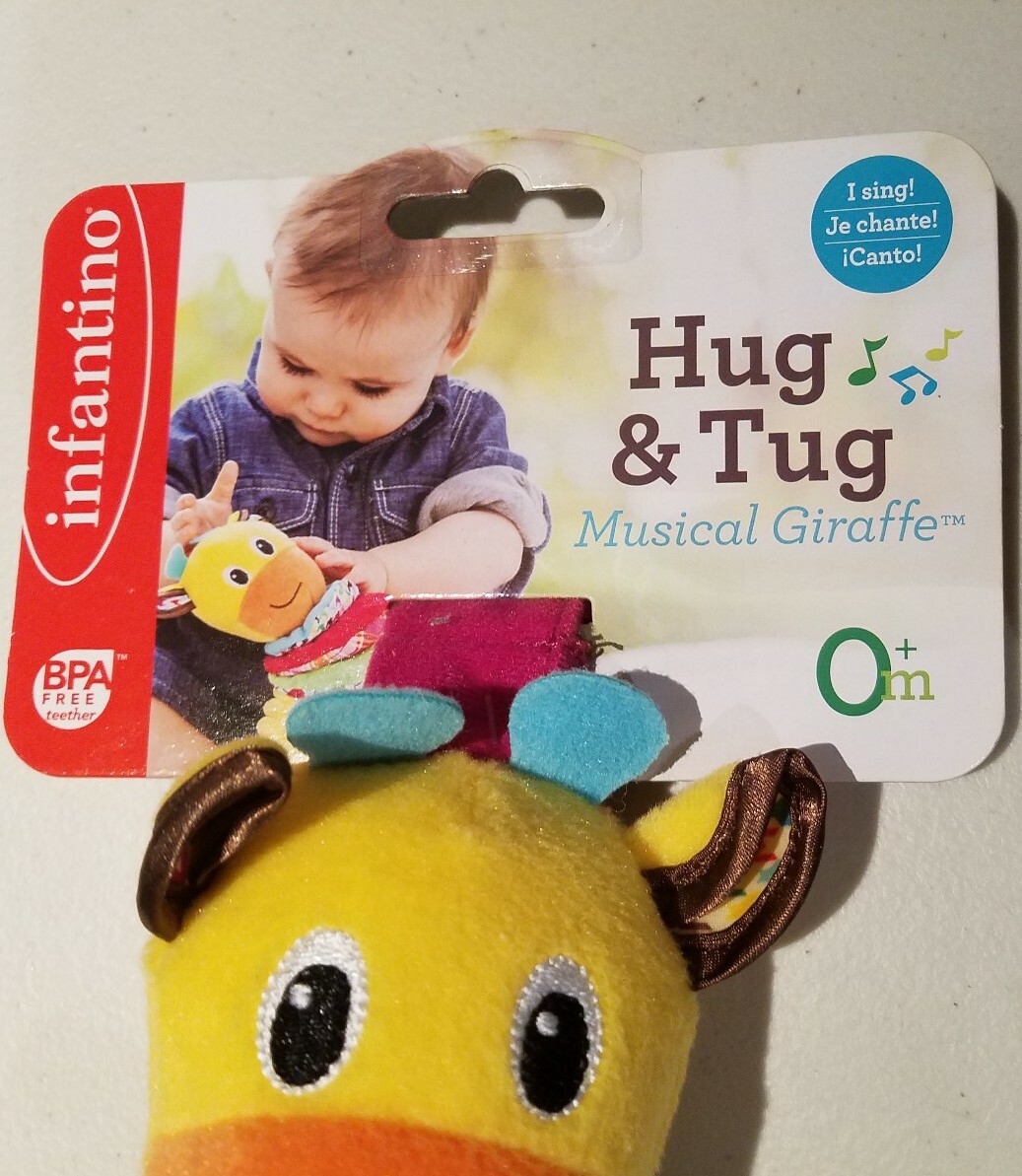 infantino hug and tug musical giraffe