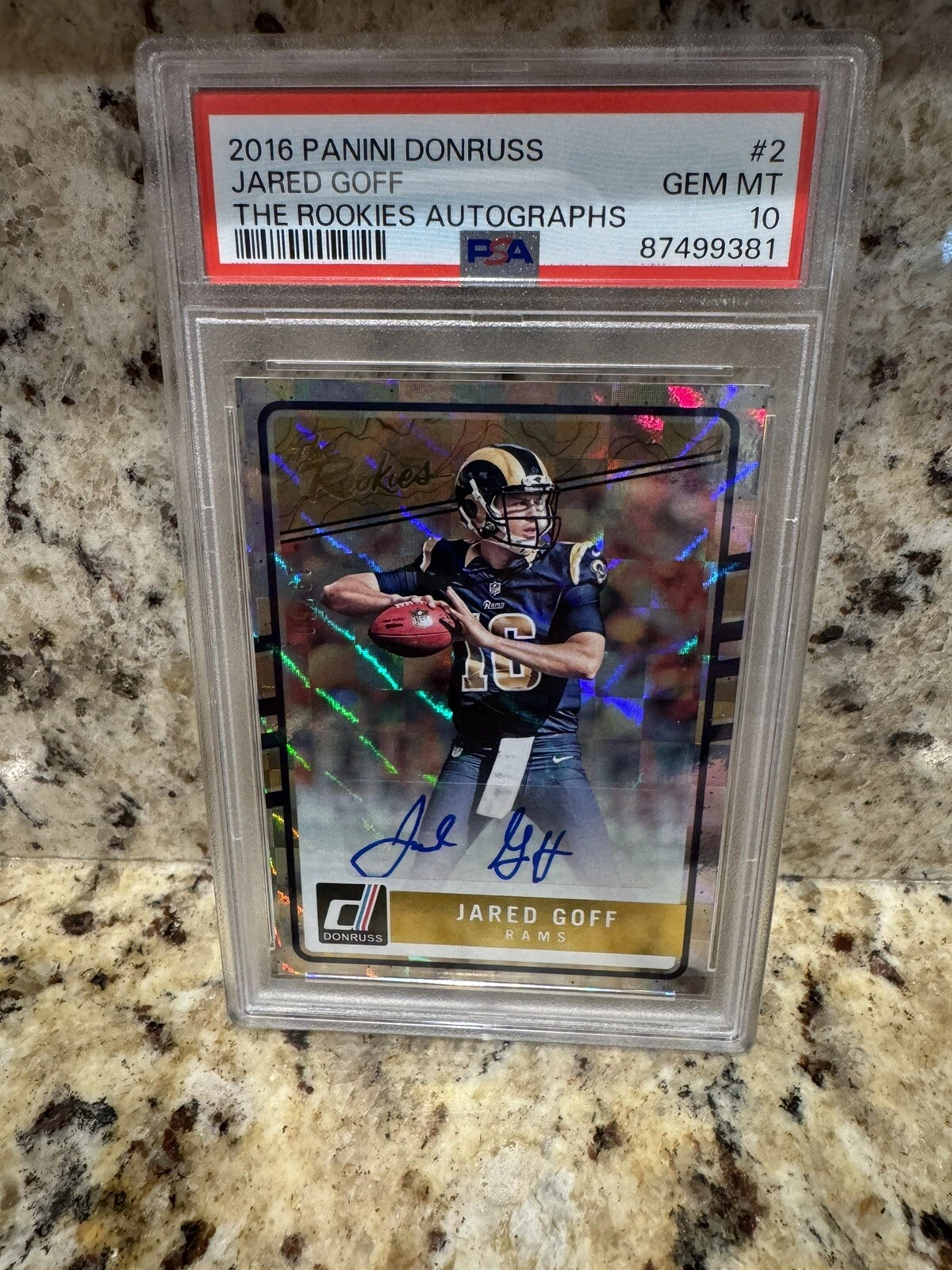 Jared Goff Panini Donruss the Rookies Autographs #2 Base