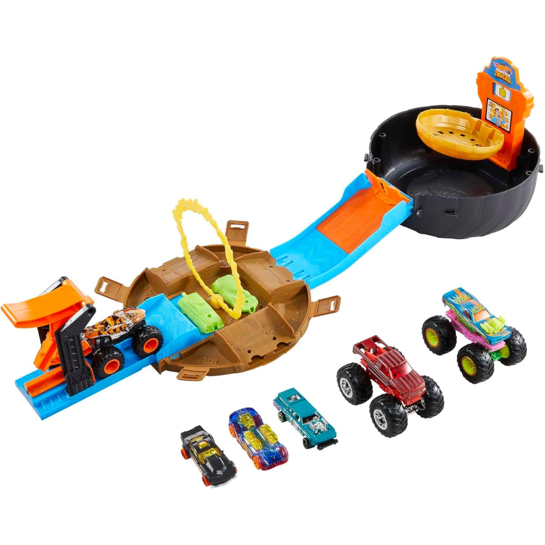 Hot Wheels Monster Trucks Stunt Tire Playset New