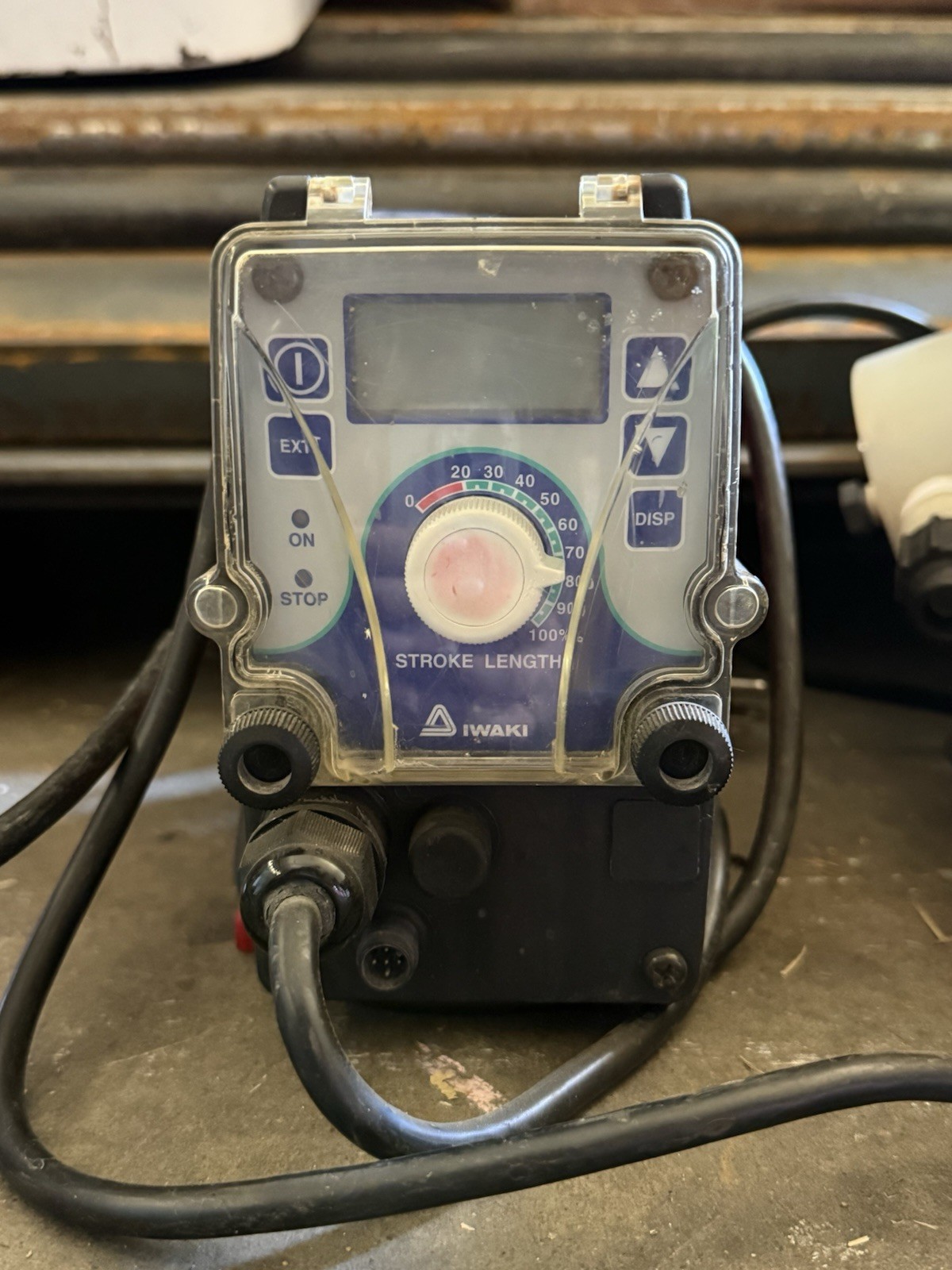 Iwaki EWN-B11VCUR Diaphragm Metering Pump, 0.6 GPH Max, 150 PSI Max