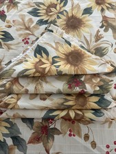 Sunflower Tablecloth And 4 Napkins 68x52 Pretty Liz Claiborne 2004