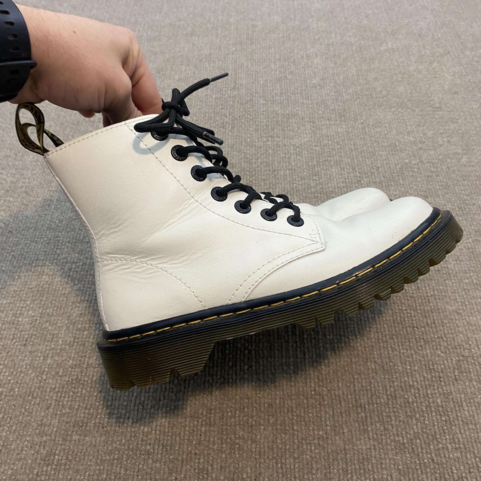 Dr. Martens Luana Boots Womens Size 6 White Leather Ankle Combat Lug Sole