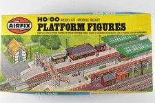 BNIB Airfix platform figures ALL ON SPRU HO/OO and station accessories