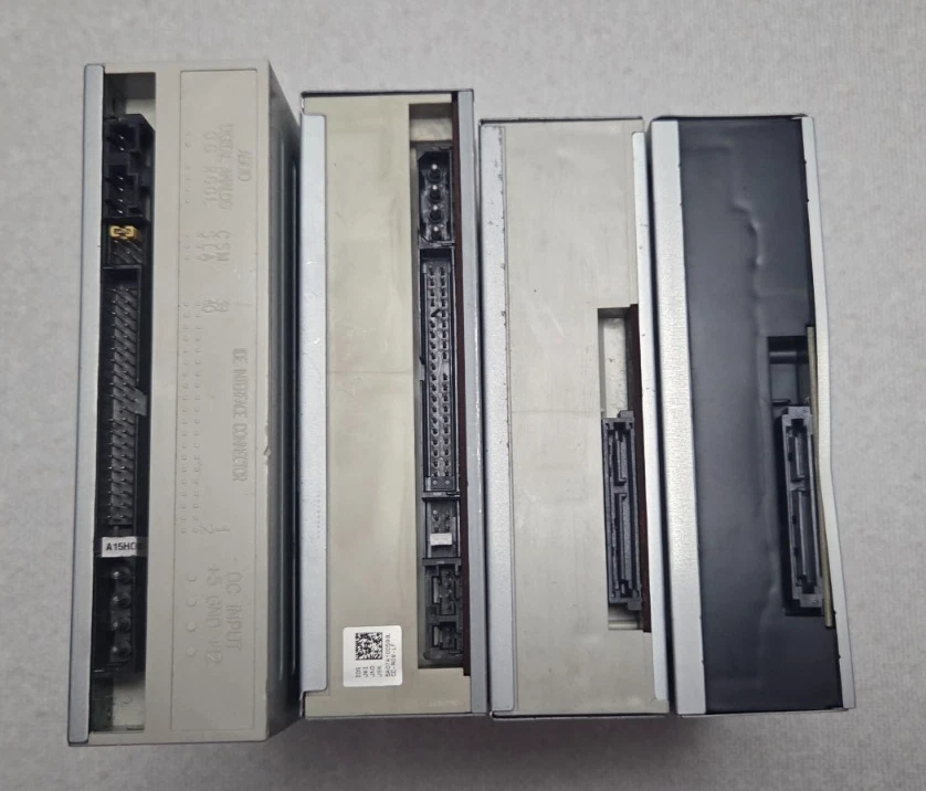 4x 5.25 SATA IDE DVD CD ROM Writers Samsung Argus Panasonic Toshiba  JOB LOT - Image 2 of 4