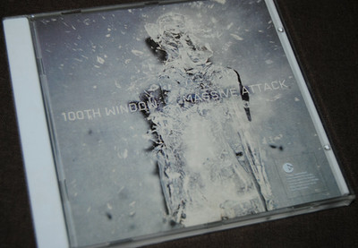 MASSIVE ATTACK - 100th Window CD / VIRGIN - 724358123920 / 2003
