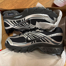 Women s 9 Nike Air Max Moto 2K Black/Metallic...