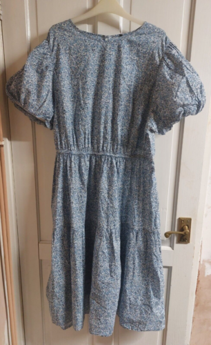 Influence Blue White Ditsy Floral Puff Sleeve Tiered Dress Uk Size 22 - Picture 1 of 5