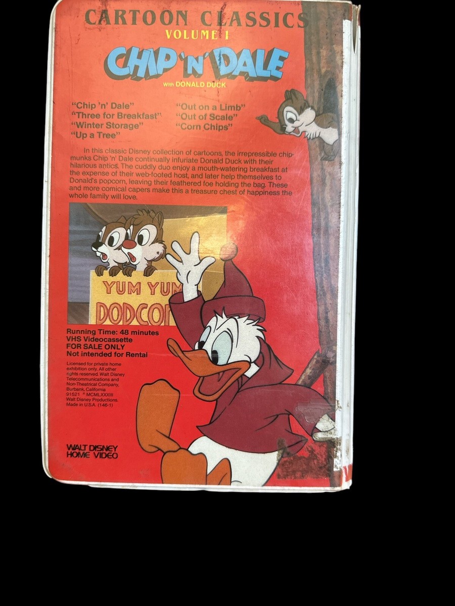 Walt Disney Cartoon Classics Chip N' Dale & Donald Duck Clamshell